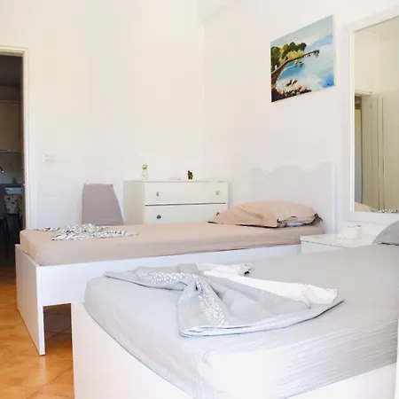 Summer Apartment *