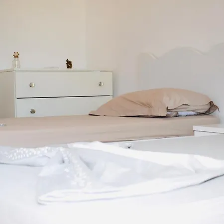 Summer Apartment